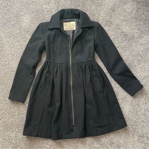 black dress coat / peacoat